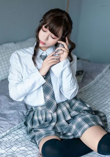 发狂的现代史电影_剧情片电影完整版在线观看